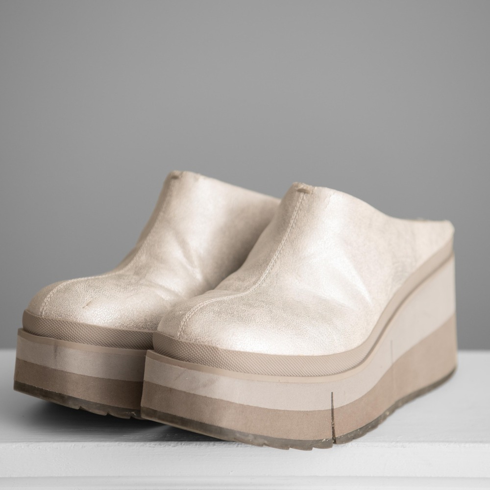 Naked Feet Coach Platform Clogs Sz 6.5 Metallic Silver Y2K Chunky Cyber Festival